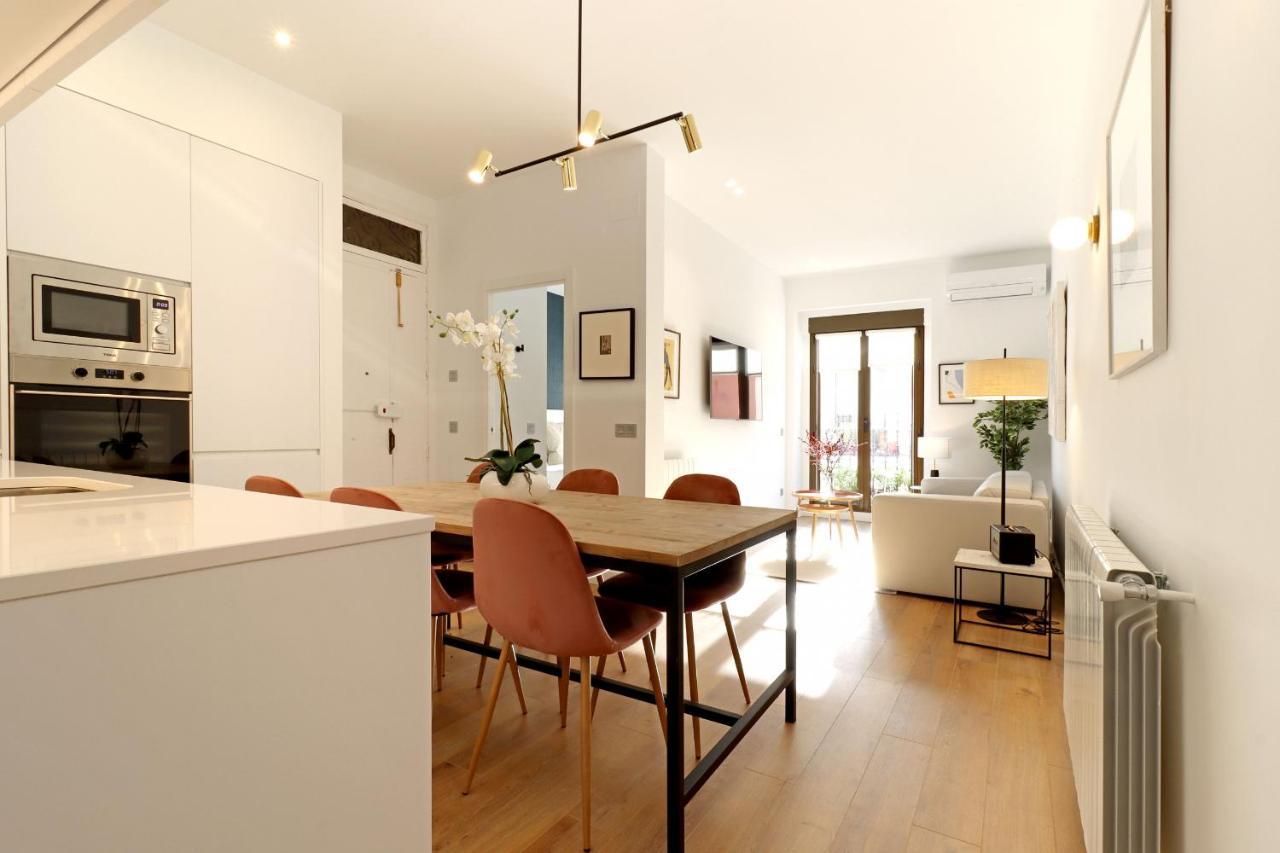 Reina Sofia Boutique Ii Apartament *