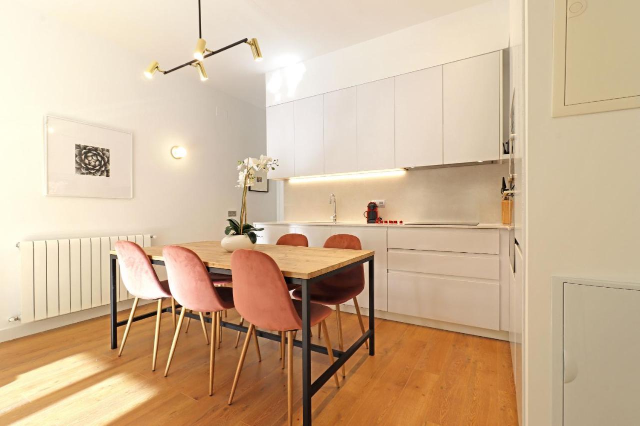 Apartament Reina Sofia Boutique Ii
