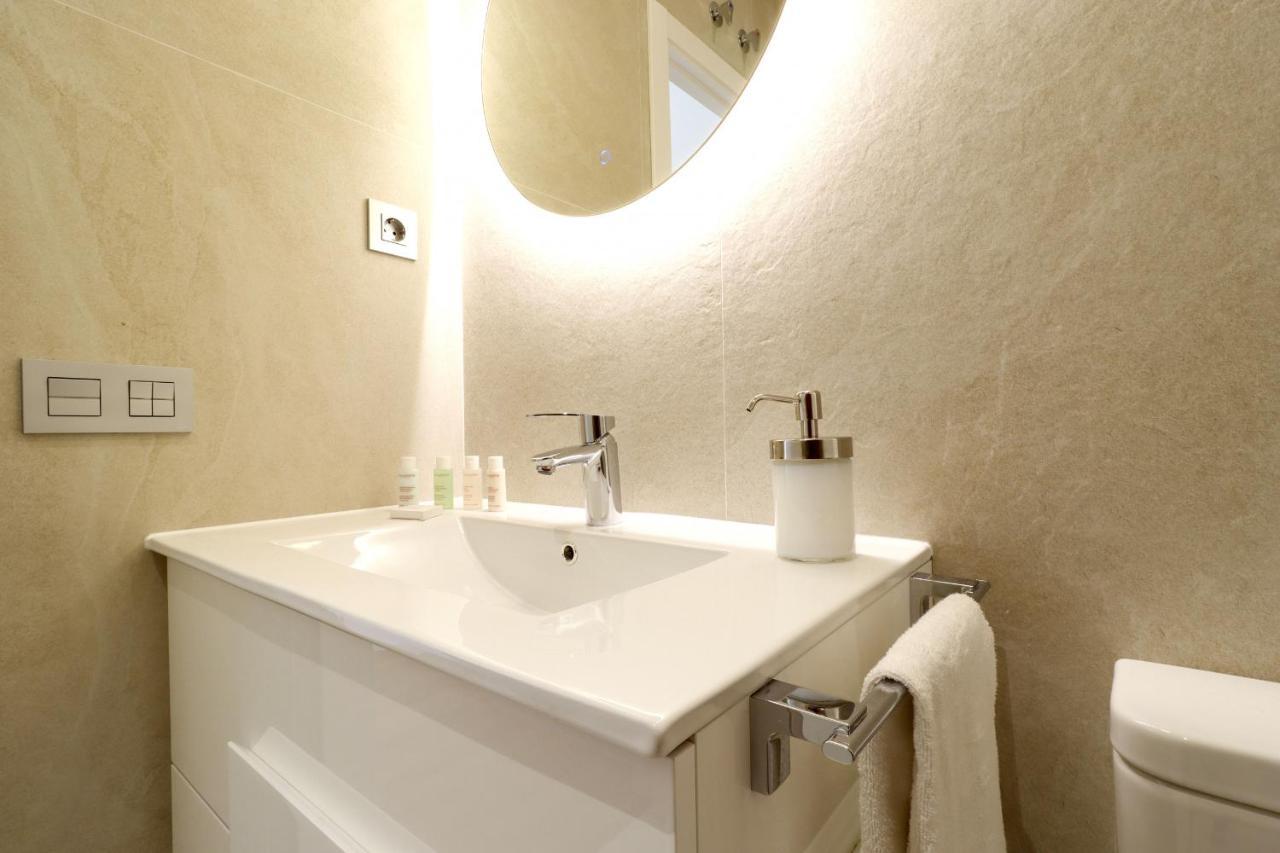 Reina Sofia Boutique Ii Apartament *