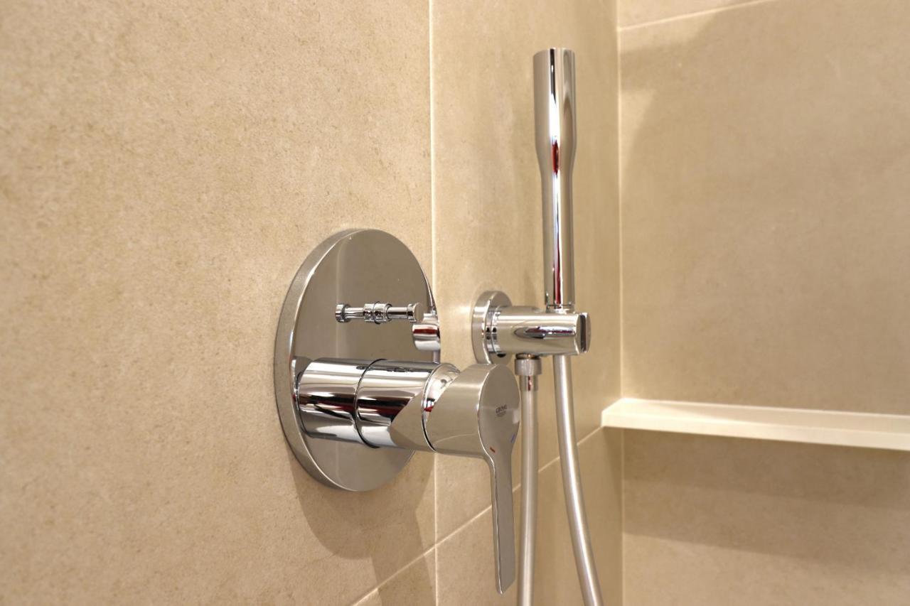 Apartament Reina Sofia Boutique Ii Madryt